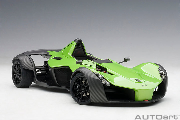 18114 BAC MONO (METALLIC GREEN)