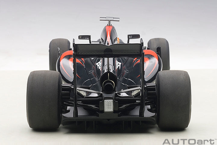 18121 McLAREN MP4-30 F1 2015 (BARCELONA/SPAIN) F.ALONSO #14 (WITH DRIVER FIGURINE FITTED IN COCKPIT)