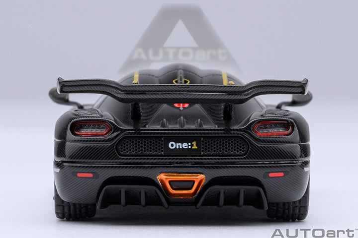 20043 KOENIGSEGG ONE : 1 (CLEAR CARBON FIBER/GOLD STRIPES)