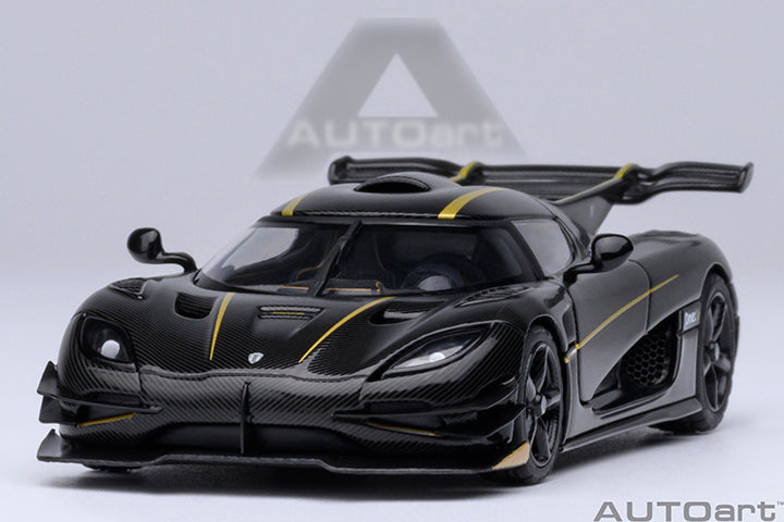 20043 KOENIGSEGG ONE : 1 (CLEAR CARBON FIBER/GOLD STRIPES)