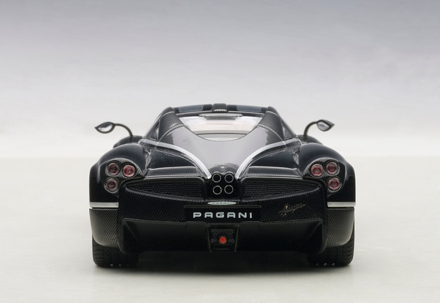 58209 PAGANI HUAYRA (BLACK W/SILVER STRIPES)