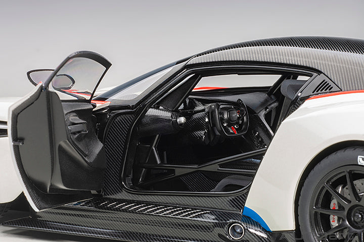 70261 ASTON MARTIN VULCAN (STRATUS WHITE W/ BLUE & RED STRIPES)