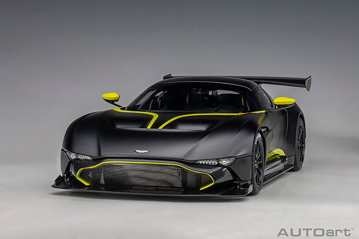 70262 ASTON MARTIN VULCAN (MATT BLACK W/ LIME GREEN STRIPES)
