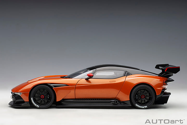 70264 ASTON MARTIN VULCAN (MADAGASCAR ORANGE)