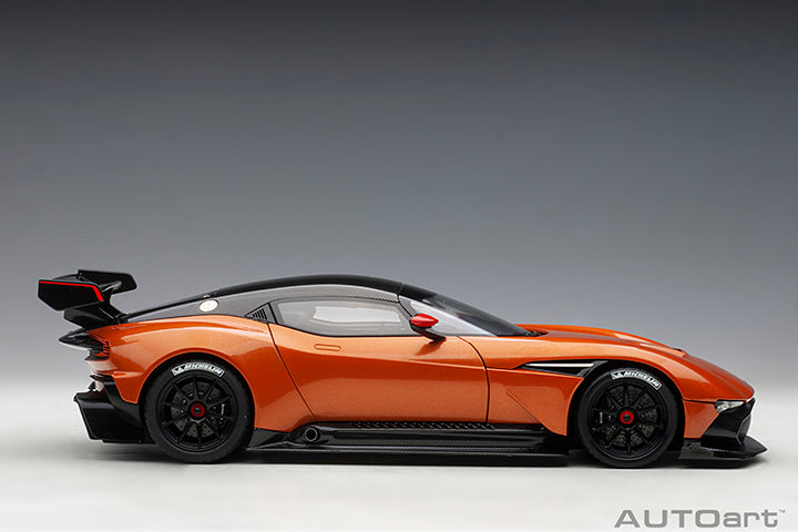70264 ASTON MARTIN VULCAN (MADAGASCAR ORANGE)