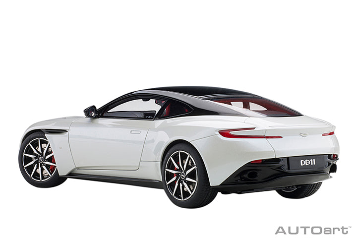 70266 1/18 ASTON MARTIN DB11 (MORNING FROST WHITE)