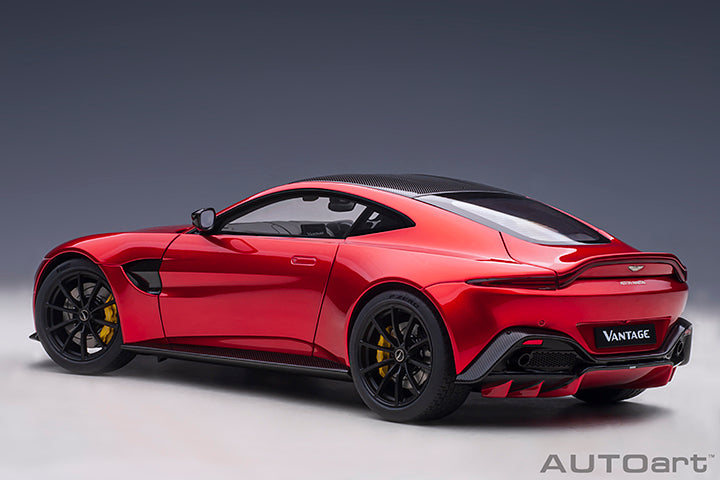 70277 ASTON MARTIN VANTAGE 2019 (HYPER RED/CARBON BLACK ROOF)