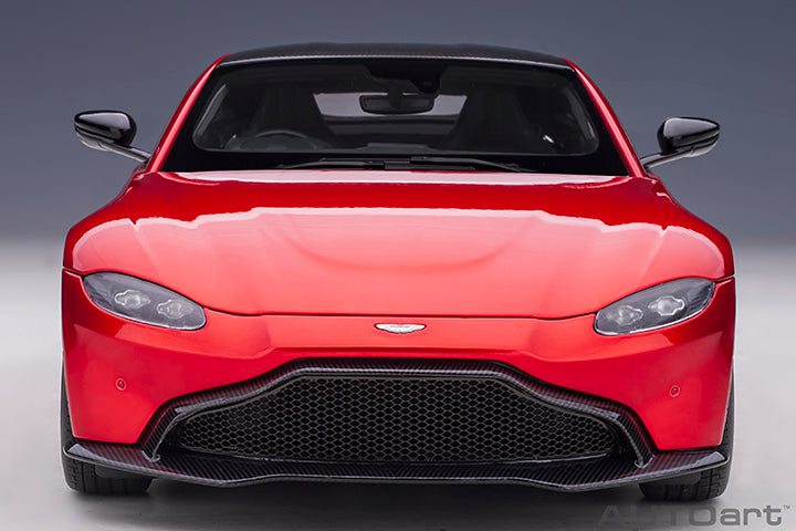 70277 ASTON MARTIN VANTAGE 2019 (HYPER RED/CARBON BLACK ROOF)