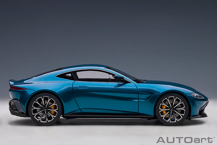 70278 ASTON MARTIN VANTAGE 2019 (MING BLUE)