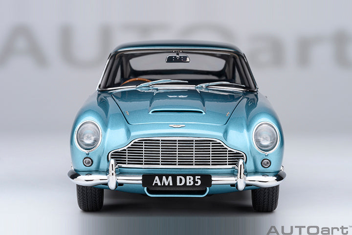 70288 ASTON MARTIN DB5 (CARIBBEAN PEARL/BLUE)