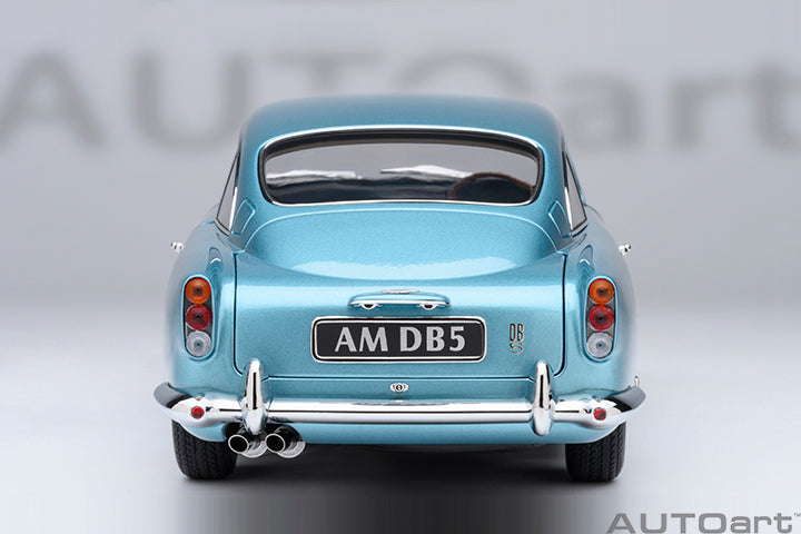 70288 ASTON MARTIN DB5 (CARIBBEAN PEARL/BLUE)