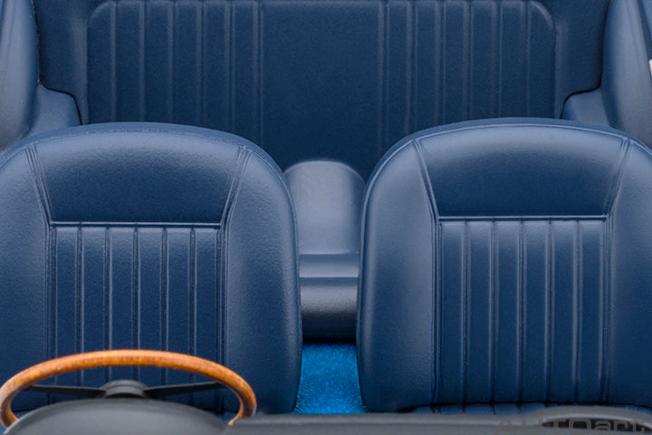 70288 ASTON MARTIN DB5 (CARIBBEAN PEARL/BLUE)