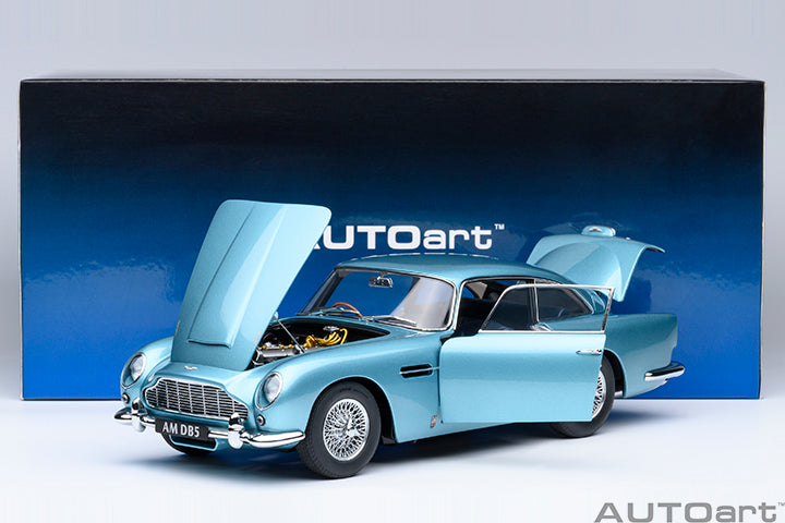 70288 ASTON MARTIN DB5 (CARIBBEAN PEARL/BLUE)