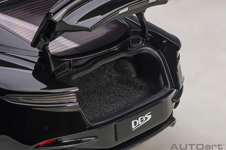 70291 1/18 ASTON MARTIN DBS SUPERLEGGERA (JET BLACK)