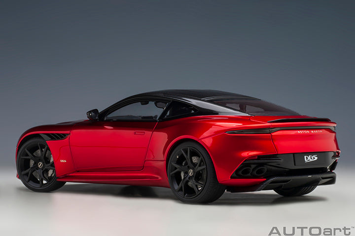 70293 1/18 ASTON MARTIN DBS SUPERLEGGERA (HYPER RED)