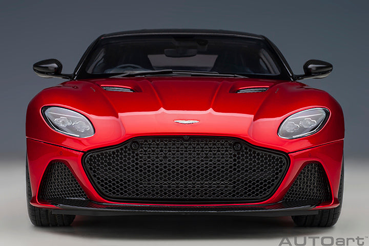 70293 1/18 ASTON MARTIN DBS SUPERLEGGERA (HYPER RED)
