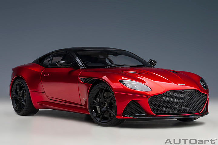 70293 1/18 ASTON MARTIN DBS SUPERLEGGERA (HYPER RED)