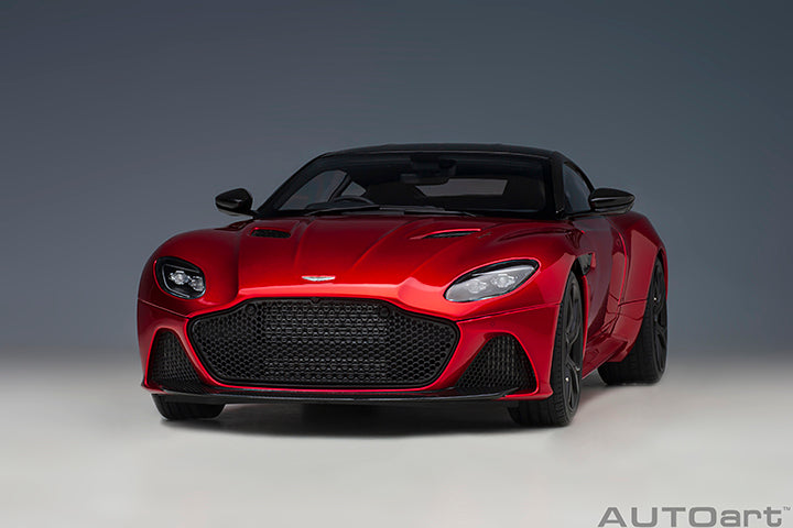 70293 1/18 ASTON MARTIN DBS SUPERLEGGERA (HYPER RED)