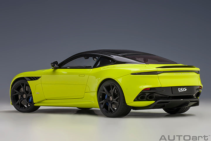 70295 ASTON MARTIN DBS SUPERLEGGERA (LIME ESSENCE)