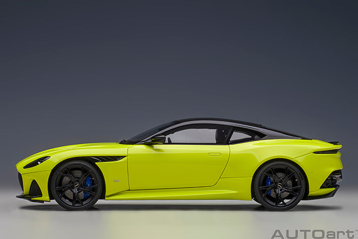 70295 ASTON MARTIN DBS SUPERLEGGERA (LIME ESSENCE)