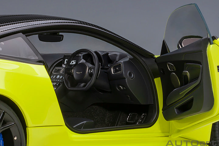 70295 ASTON MARTIN DBS SUPERLEGGERA (LIME ESSENCE)