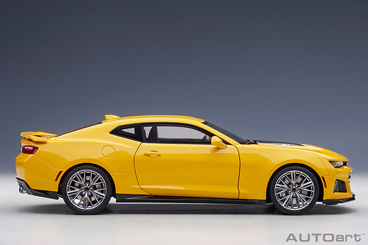 71205 CHEVROLET CAMARO ZL1 2017 (BRIGHT YELLOW)