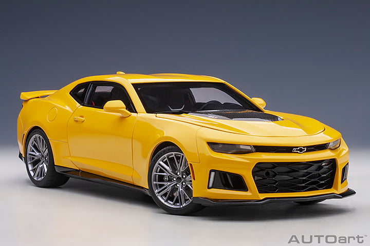 71205 CHEVROLET CAMARO ZL1 2017 (BRIGHT YELLOW)