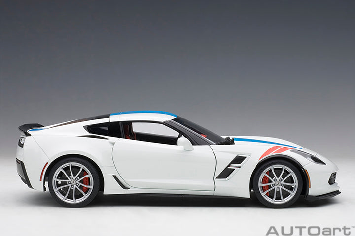 71271 CHEVROLET CORVETTE GRAND SPORT (ARCTIC WHITE/BLUE STRIPES/RED FENDER HASH MARKS)