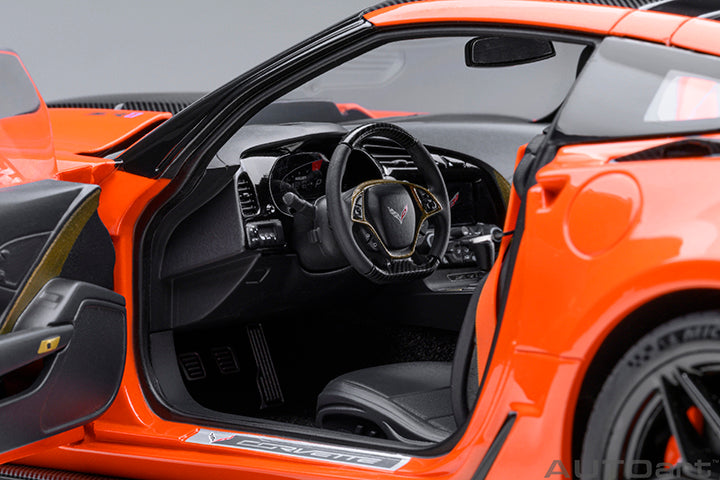 71279 CHEVROLET CORVETTE C7 ZR1 (SEBRING ORANGE TINTCOAT)