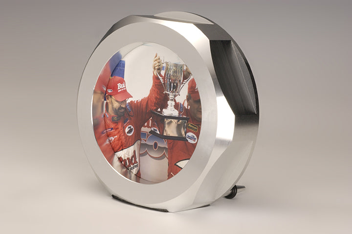 45501 CENTER LOCK NUT PHOTO FRAME