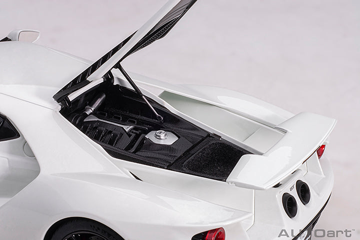 72941 FORD GT 2017 (FROZEN WHITE)
