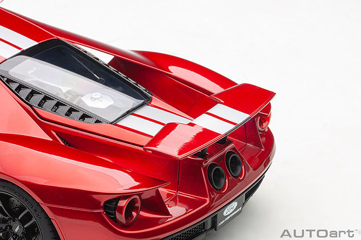 72943 FORD GT 2017 (LIQUID RED/SILVER STRIPES)