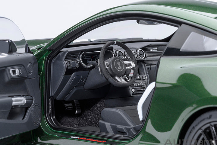 73097 FORD MUSTANG SHELBY GT500 (ERUPTION GREEN)