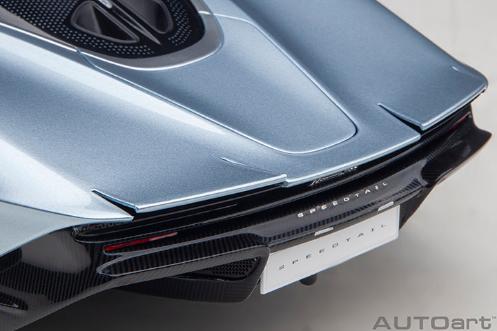 76086 McLAREN SPEEDTAIL (FROZEN BLUE)