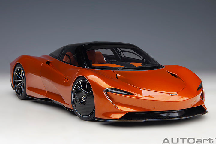 76088 McLAREN SPEEDTAIL (VOLCANO ORANGE)