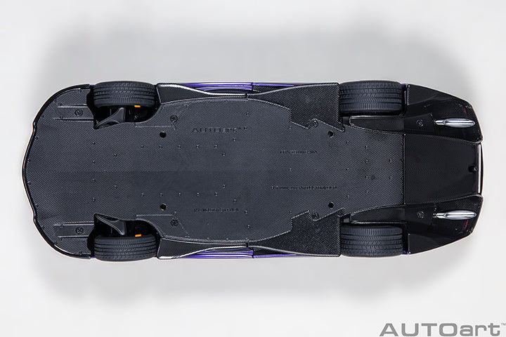 76089 McLAREN SPEEDTAIL (LANTANA PURPLE)