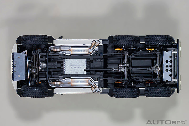 76307 MERCEDES-BENZ G63 AMG 6x6 (DESIGNO DIAMOND WHITE)