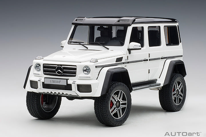 76316 MERCEDES-BENZ G500 4x4 2 (GLOSS WHITE)