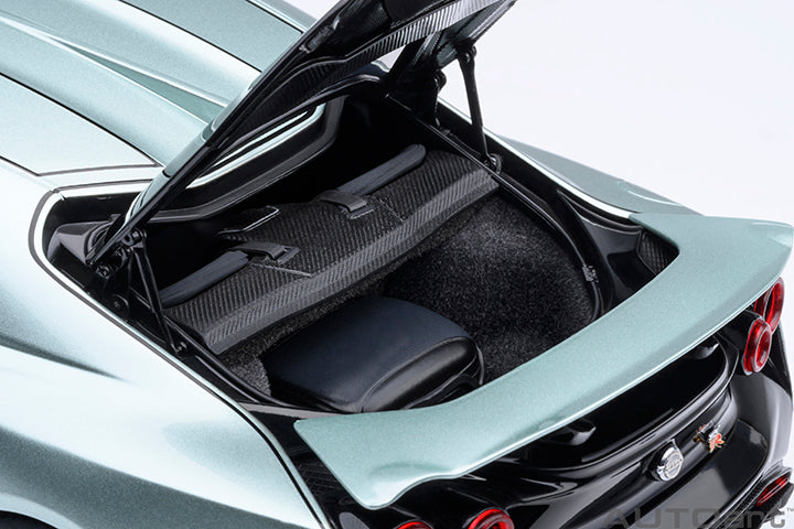 77512 NISSAN GT-R50 BY ITALDESIGN (METALLIC GREEN / BLACK)