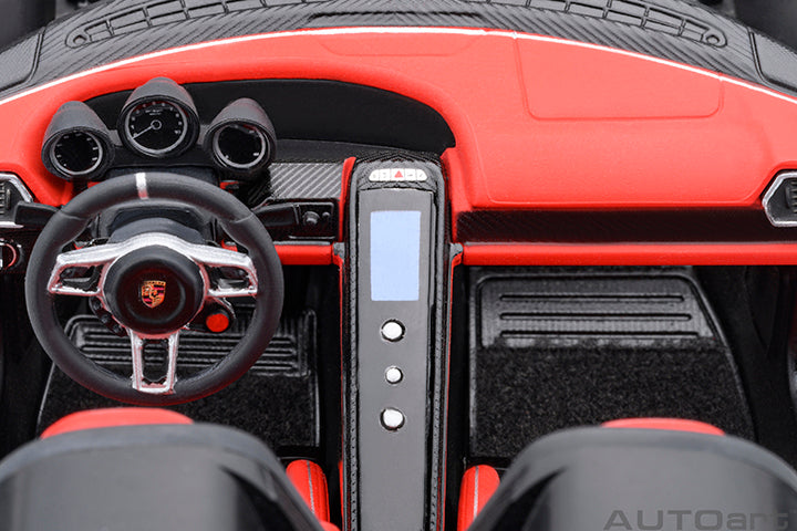 77920 PORSCHE 918 SPYDER WEISSACH PACKAGE (WHITE/RED INTERIOR)