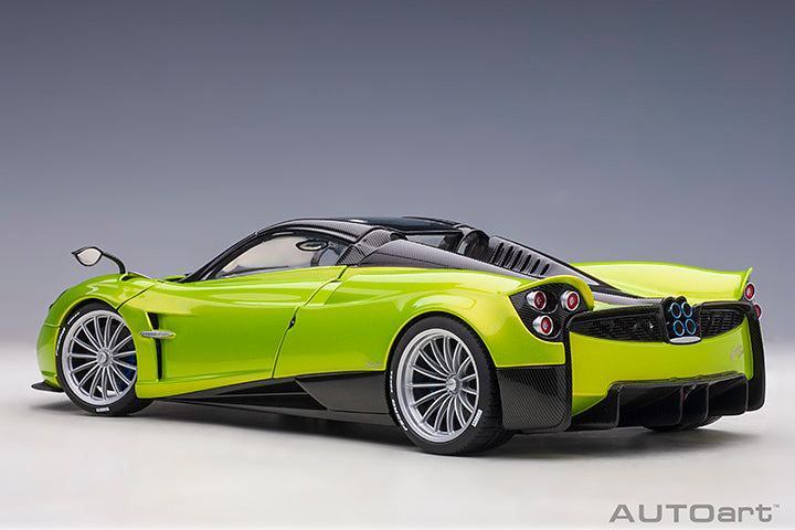 78288 PAGANI HUAYRA ROADSTER (VERDE FIRENZE)