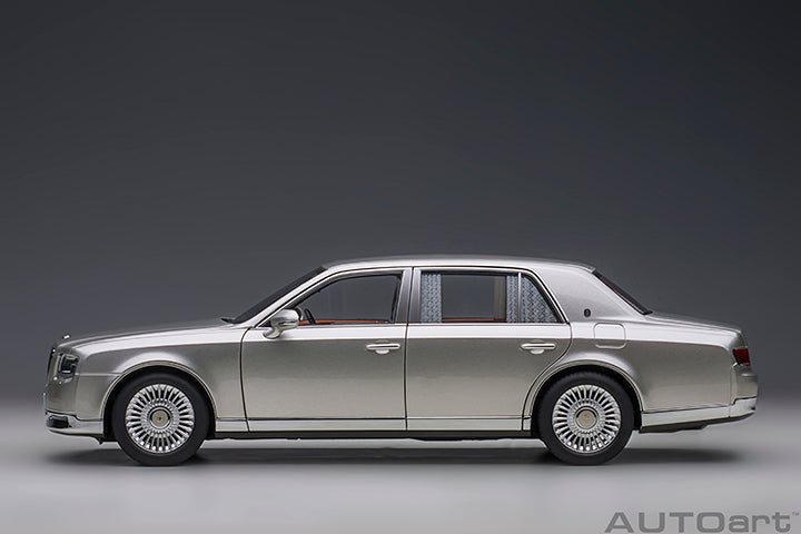 78770 TOYOTA CENTURY SPECIAL EDITION WITH CURTAIN (SILVER)