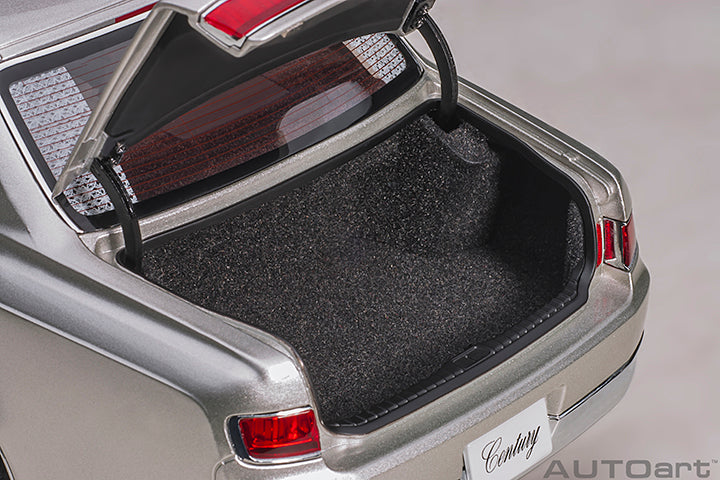 78770 TOYOTA CENTURY SPECIAL EDITION WITH CURTAIN (SILVER)