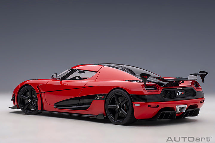 79022 KOENIGSEGG AGERA RS (CHILLI RED/CARBON BLACK/BLACK ACCENTS)