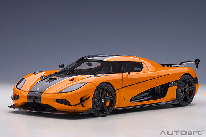 79023 KOENIGSEGG AGERA RS (CONE ORANGE/CARBON BLACK/BLACK ACCENTS)