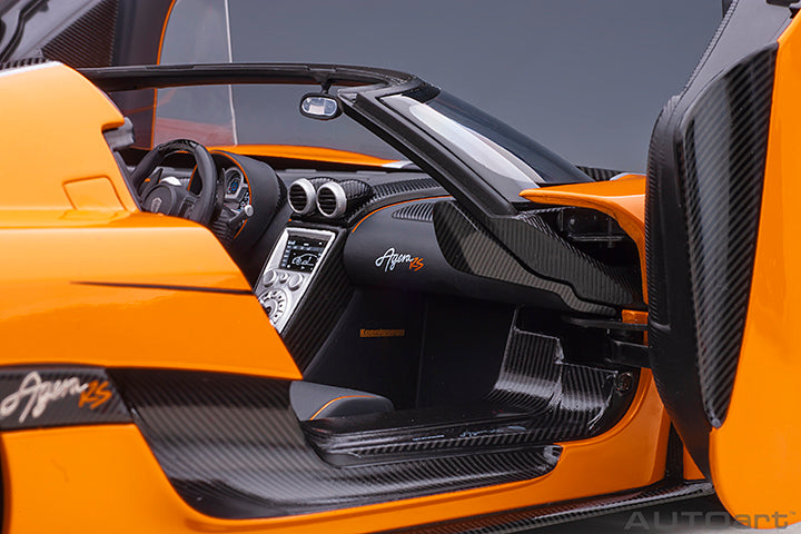 79023 KOENIGSEGG AGERA RS (CONE ORANGE/CARBON BLACK/BLACK ACCENTS)