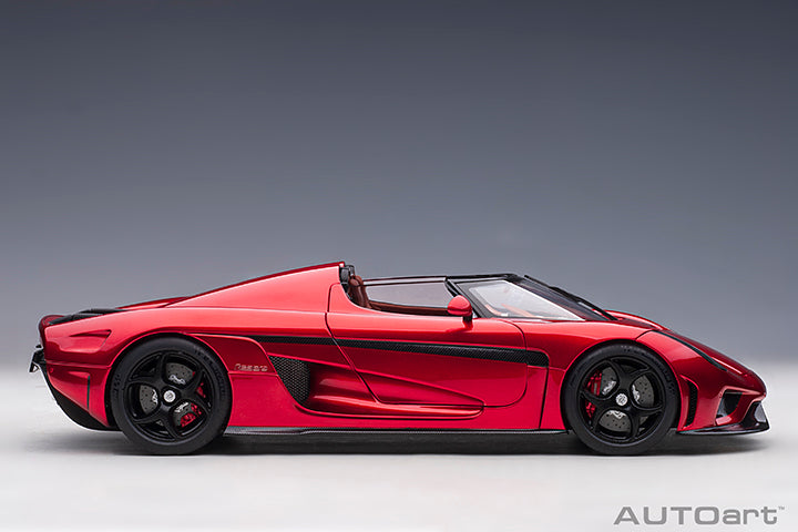 79026 KOENIGSEGG REGERA (APPLE RED/METALLIC RED)