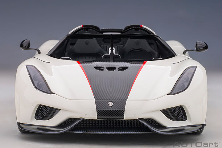 79027 KOENIGSEGG REGERA (WHITE/BLACK CARBON/RED ACCENTS)