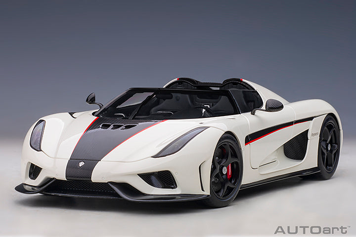 79027 KOENIGSEGG REGERA (WHITE/BLACK CARBON/RED ACCENTS)