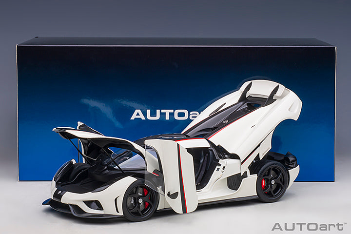 79027 KOENIGSEGG REGERA (WHITE/BLACK CARBON/RED ACCENTS)